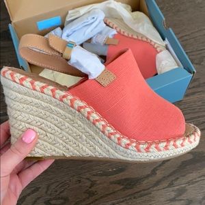 Monica Persimmon Heritage Canvas Toms